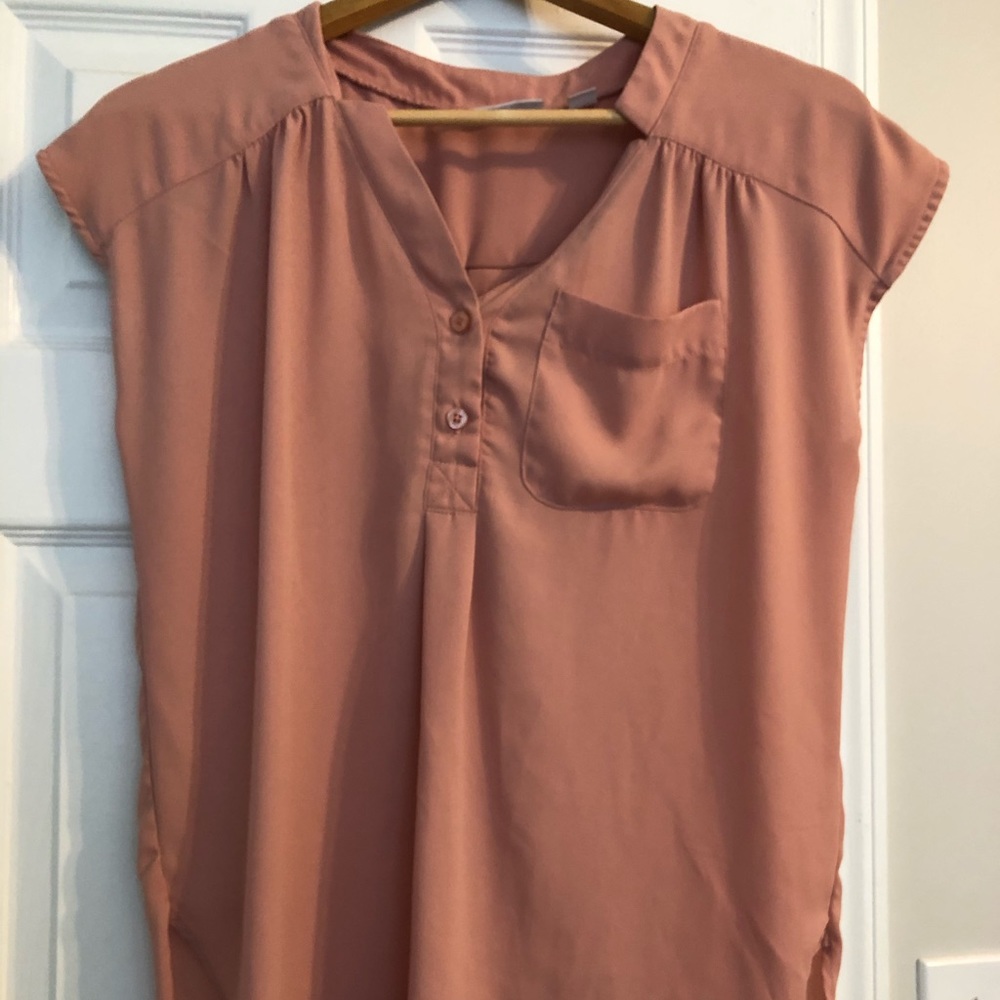 Xs coral blouse